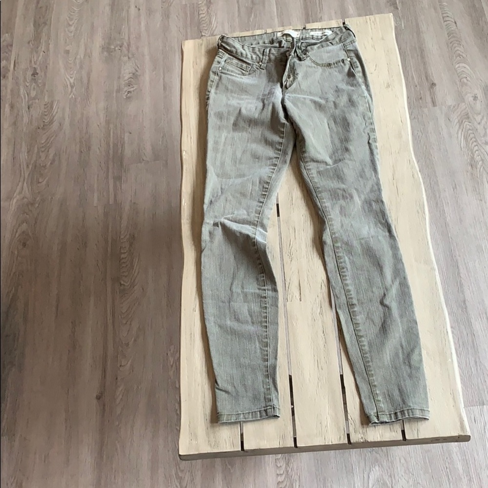 Green super skinny jeans
